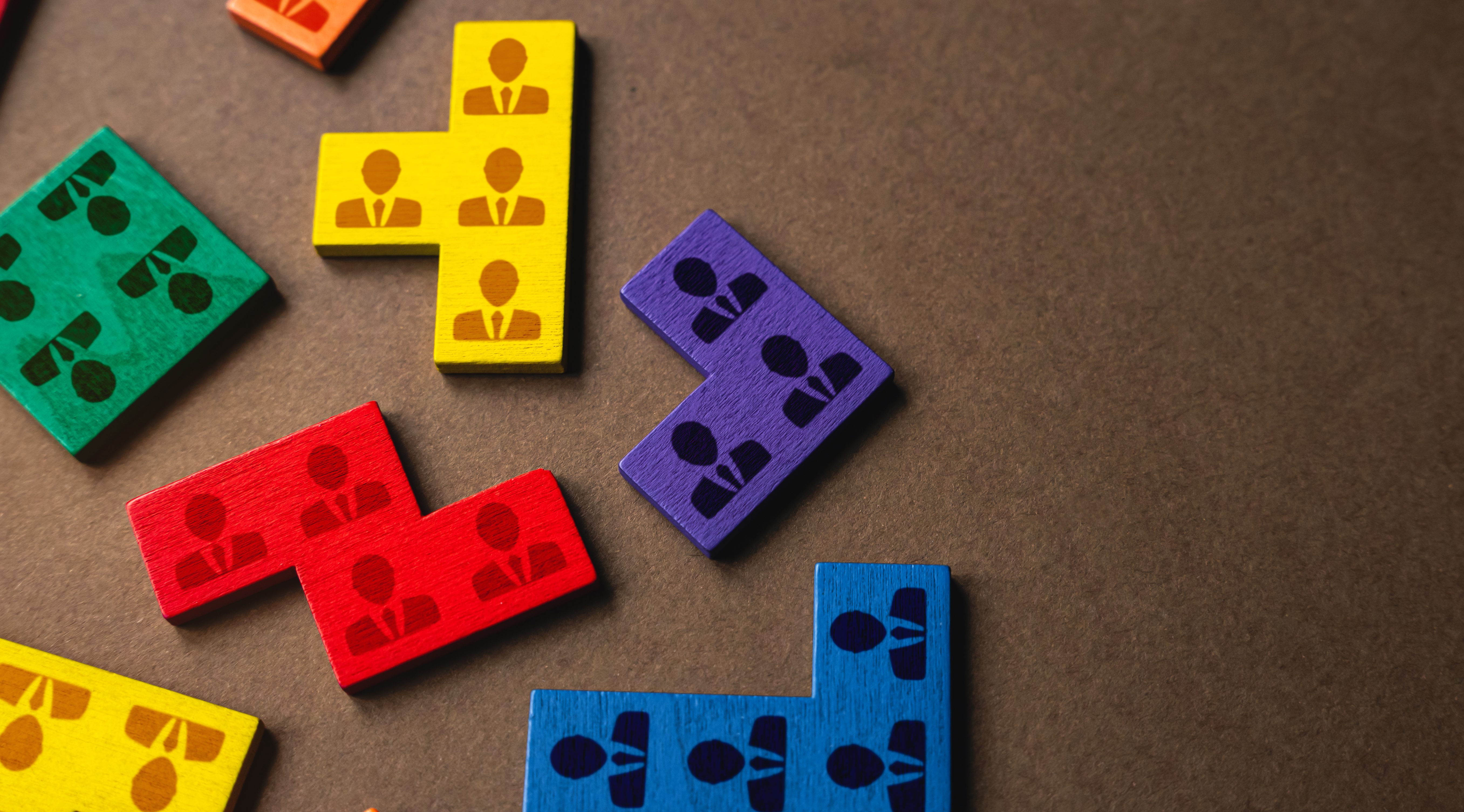 The article discusses the future of work and the key trends that are shaping it, including remote work, automation, skills gaps, and employee well-being.