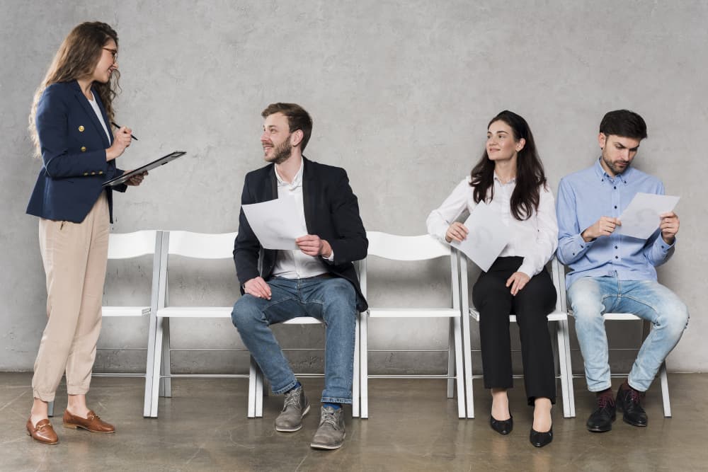 Recruiter using Sourcing Strategies to Find Relevant Talent