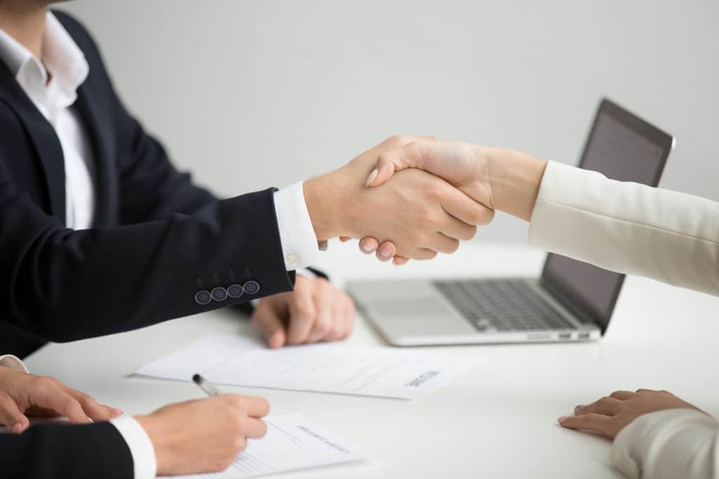 HR Manager using AI for Productive and Successful Recruitment