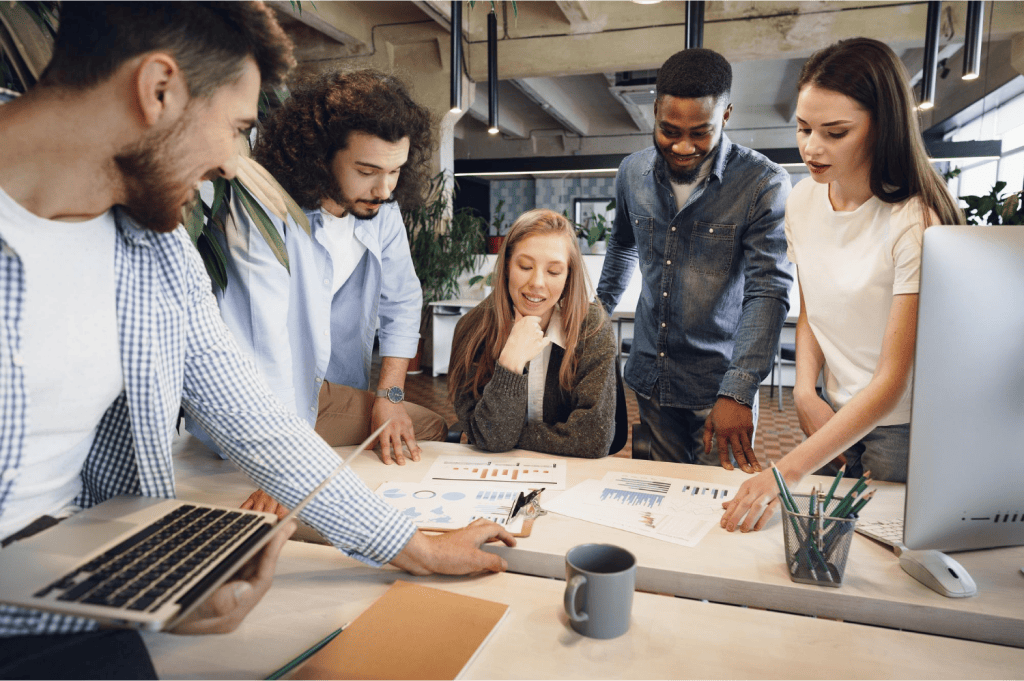 Recruiter developing Strategies for Successful Freelancer Engagement