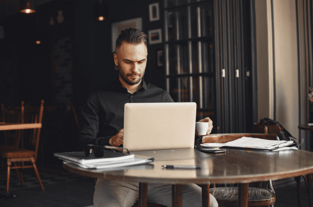 Recruiter using Data Driven hiring to find candidates