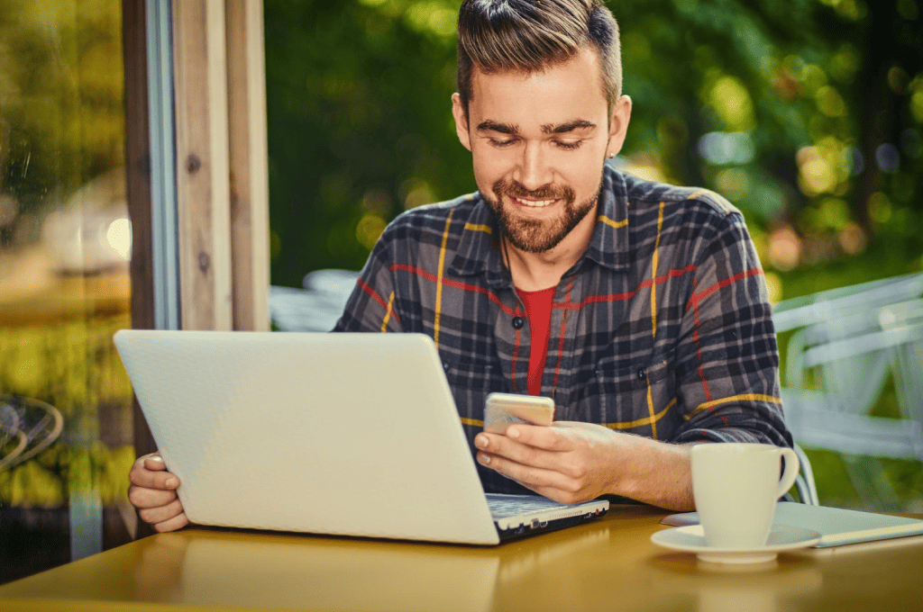 Recruiter looking into Right timing and personalization for interview reminder