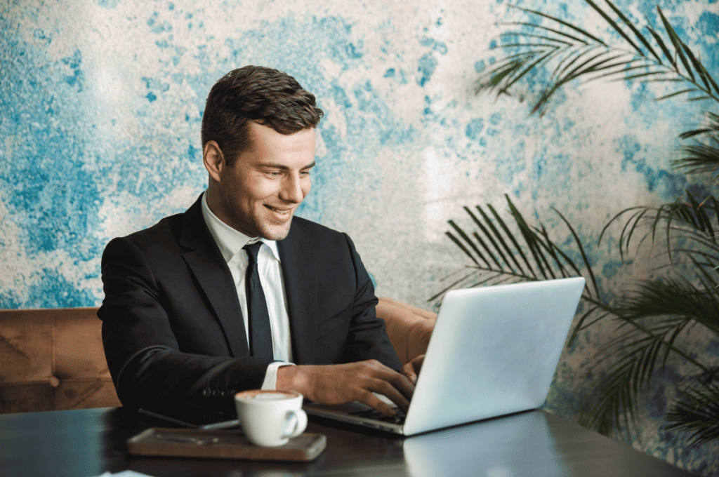 HR manager Explore various touchpoints